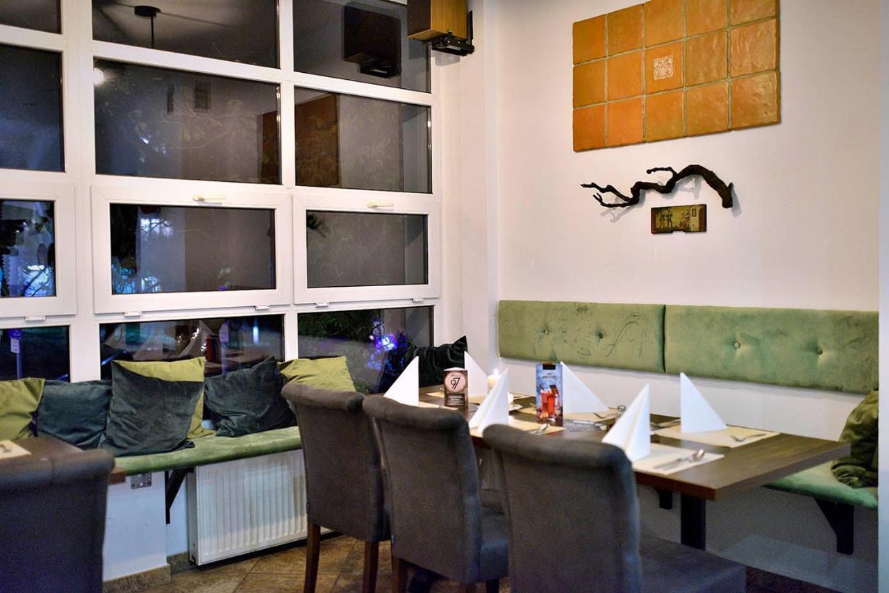 בידגוז'יז' Hotel 97 מראה חיצוני תמונה
